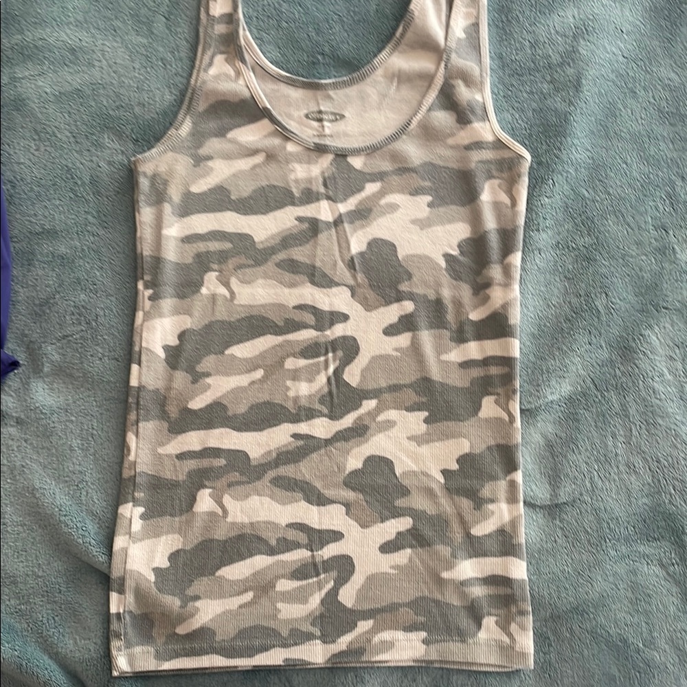 5For$15 Old Navy Camouflage Tank Top - Gray and Cream